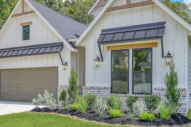 4918 Pleasure Lake Ln, Willis, TX 77318 - photo 4