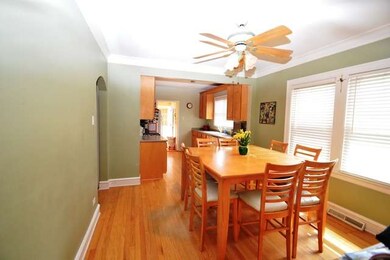 909 Bristol Ave, Westchester, IL 60154 - photo 7