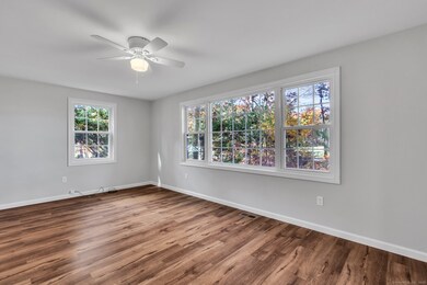 42 Middle Rd, Ellington, CT 06029 - photo 6