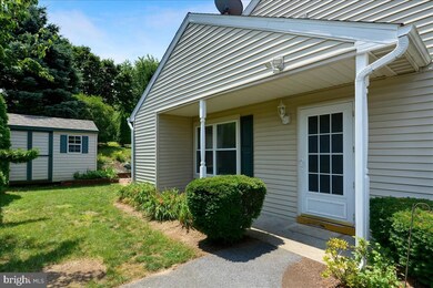 209 Halsey Ave, Reading, PA 19609 - photo 2