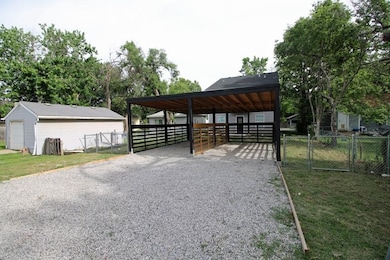 Stable