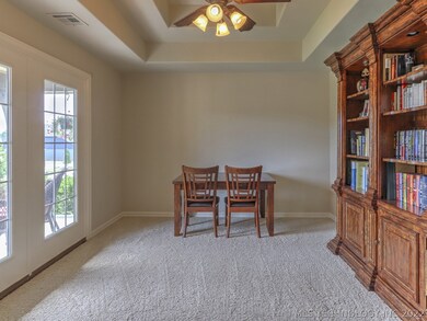 10912 S Sycamore St, Jenks, OK 74037 - photo 4