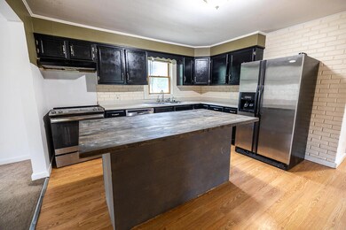 28 Mathews Ave, Waterville, ME 04901 - photo 4