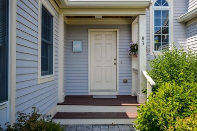 005-Front_Entrance-4467995-medium