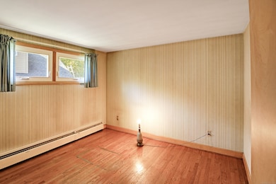 11 Carpet St, Enfield, CT 06082 - photo 6