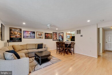 9619 Glendower Ct, Laurel, MD 20723 - photo 2