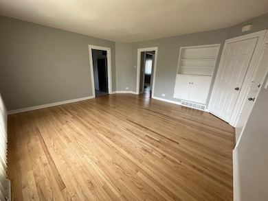 1179 Deerfield Rd unit A, Deerfield, IL 60015 - photo 3