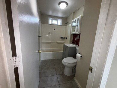 21 Willoughby St unit 3, Lawrence, MA 01841 - photo 6