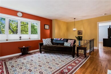 465 Elmgrove Ave, Providence, RI 02906 - photo 5