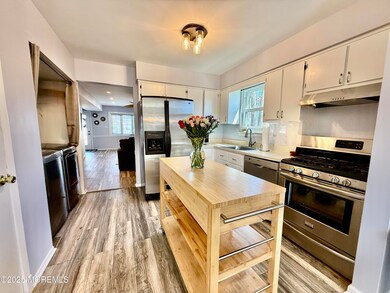 14 Coluco Place unit 2, Keyport, NJ 07735 - photo 6