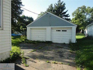 303 E Hodge Ave, Lansing, MI 48910 - photo 3