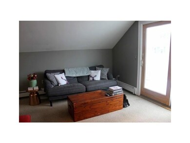 9 Bacheller St unit 9, Newport, RI 02840 - photo 6