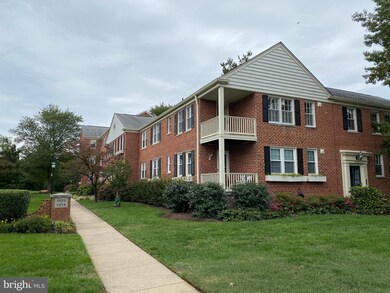 6608 Potomac Ave unit C1, Alexandria, VA 22307 - photo 2