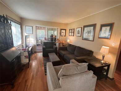 2064 Highway F48 W, Newton, IA 50208 - photo 3