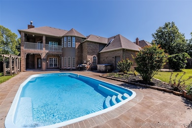 Huge outdoor pool and patio area