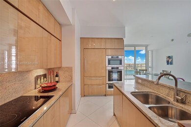 Continuum unit 1704, Miami Beach, FL 33139 - photo 6