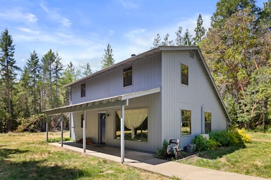 9331 W Evans Creek Rd, Rogue River, OR 97537 - photo 4