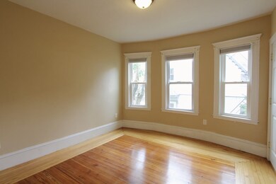 65 Hollander St unit 2, Dorchester, MA 02121 - photo 6