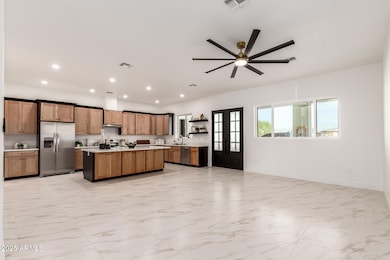 3219 S 198th Ln, Buckeye, AZ 85326 - photo 6