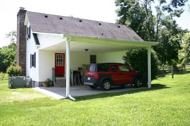 804 Bluestocking Hollow Rd, Shelbyville, TN 37160 - photo 3