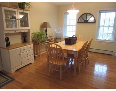 591 Rollstone Rd, Fitchburg, MA 01420 - photo 4