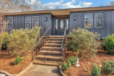 957 Fargo St, Mauldin, SC 29662 - photo 3