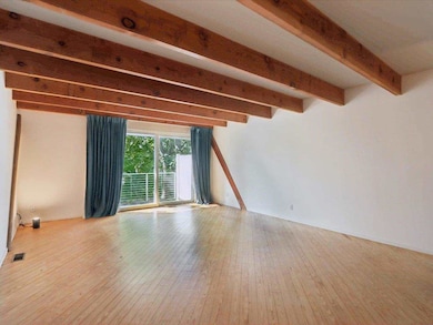 3201 Muscatine Ave unit 3, Iowa City, IA 52240 - photo 3