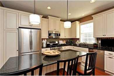 321 Newbury Ct, North Wales, PA 19454 - photo 5