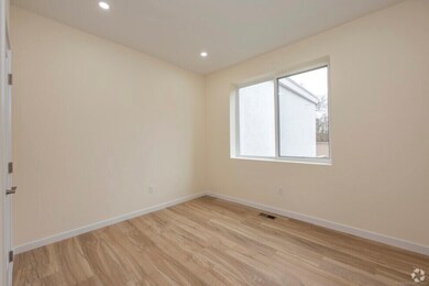 141 Bridge St unit . B, Middletown, CT 06457 - photo 4