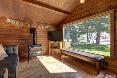 Living Room With Wall Of Window!