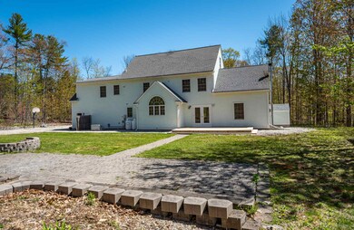 252 Durham Point Rd, Durham, NH 03824 - photo 5