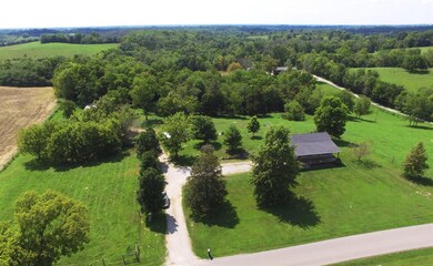 764 Hopewell Rd, Harrodsburg, KY 40330 - photo 3