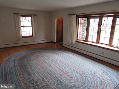 1383 N Allen St, State College, PA 16803 - photo 4