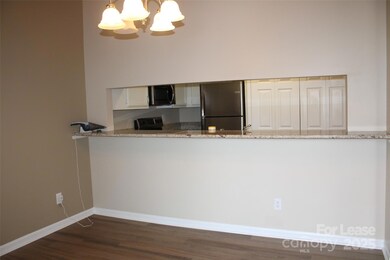 19839 Henderson Rd unit M, Cornelius, NC 28031 - photo 5