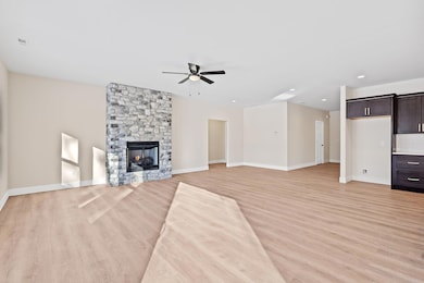 11960 Lilac St, de Motte, IN 46310 - photo 5