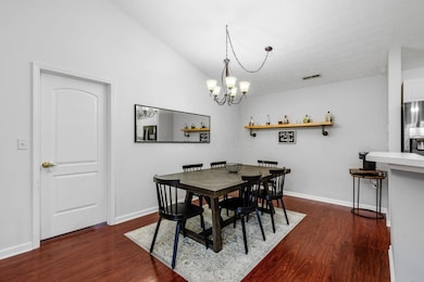 010_3_K 1870 Berrancher Dr030