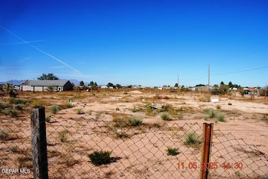 524 Old Sequoia Rd, Chaparral, NM 88081 - photo 2