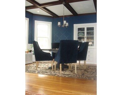 38 Garfield Ave, Medford, MA 02155 - photo 5