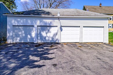30 Gove St, Biddeford, ME 04005 - photo 4