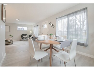 3153 Hemlock St, Longview, WA 98632 - photo 7