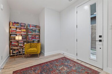 2102 N Prairie Ave unit 105, Dallas, TX 75204 - photo 6