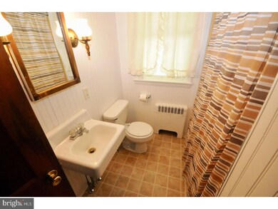 240 Barnsboro Rd, Sewell, NJ 08080 - photo 4