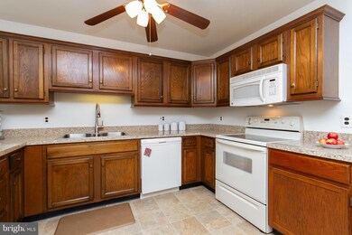 39544 Jarrell Dr, Mechanicsville, MD 20659 - photo 2