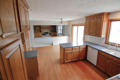 612 Timberview Dr, Marysville, OH 43040 - photo 7