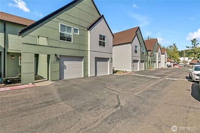 6706 S 239th Place unit E103, Kent, WA 98032 - photo 2