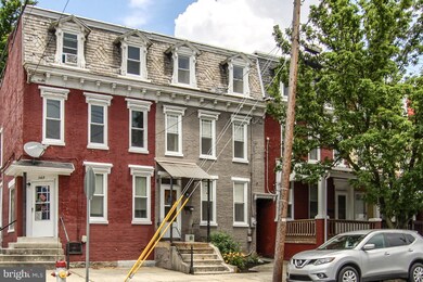 547 N 2nd St, Columbia, PA 17512 - photo 2