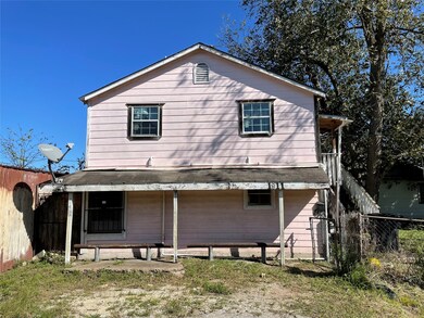 1908 Athos St, Houston, TX 77012 - photo 5