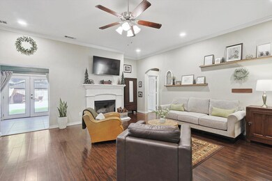 100 Champions Way, Azle, TX 76020 - photo 5