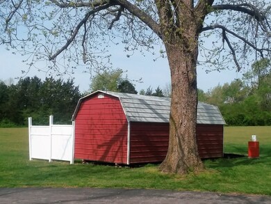 546 E Main St, Cookeville, TN 38506 - photo 7