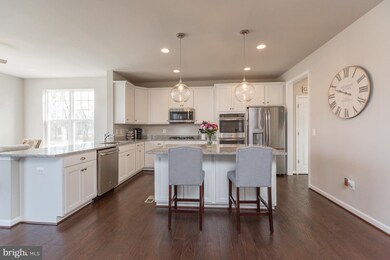 213 Upper Heyford Place, Purcellville, VA 20132 - photo 3